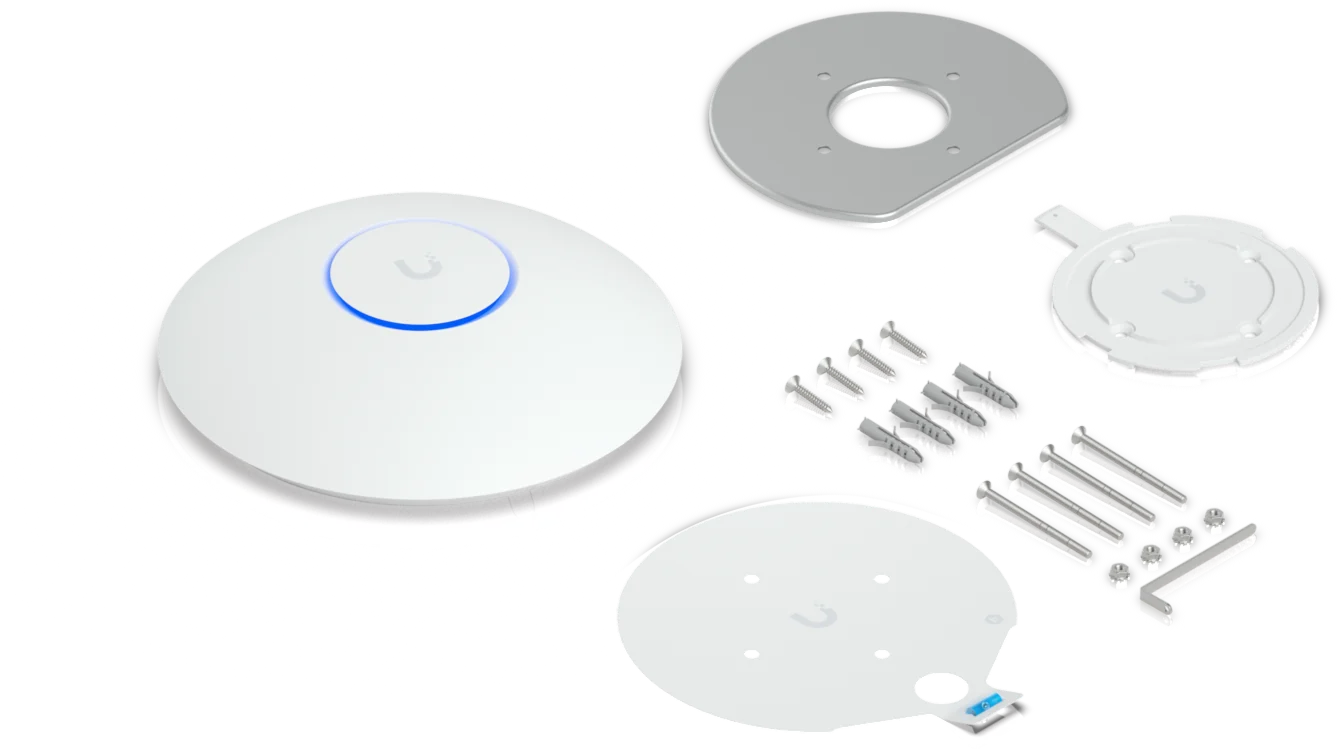 UniFi U7 Long-Range mit Lieferumfang: Access Point, Deckenhalterung, Montageplatte und Schrauben